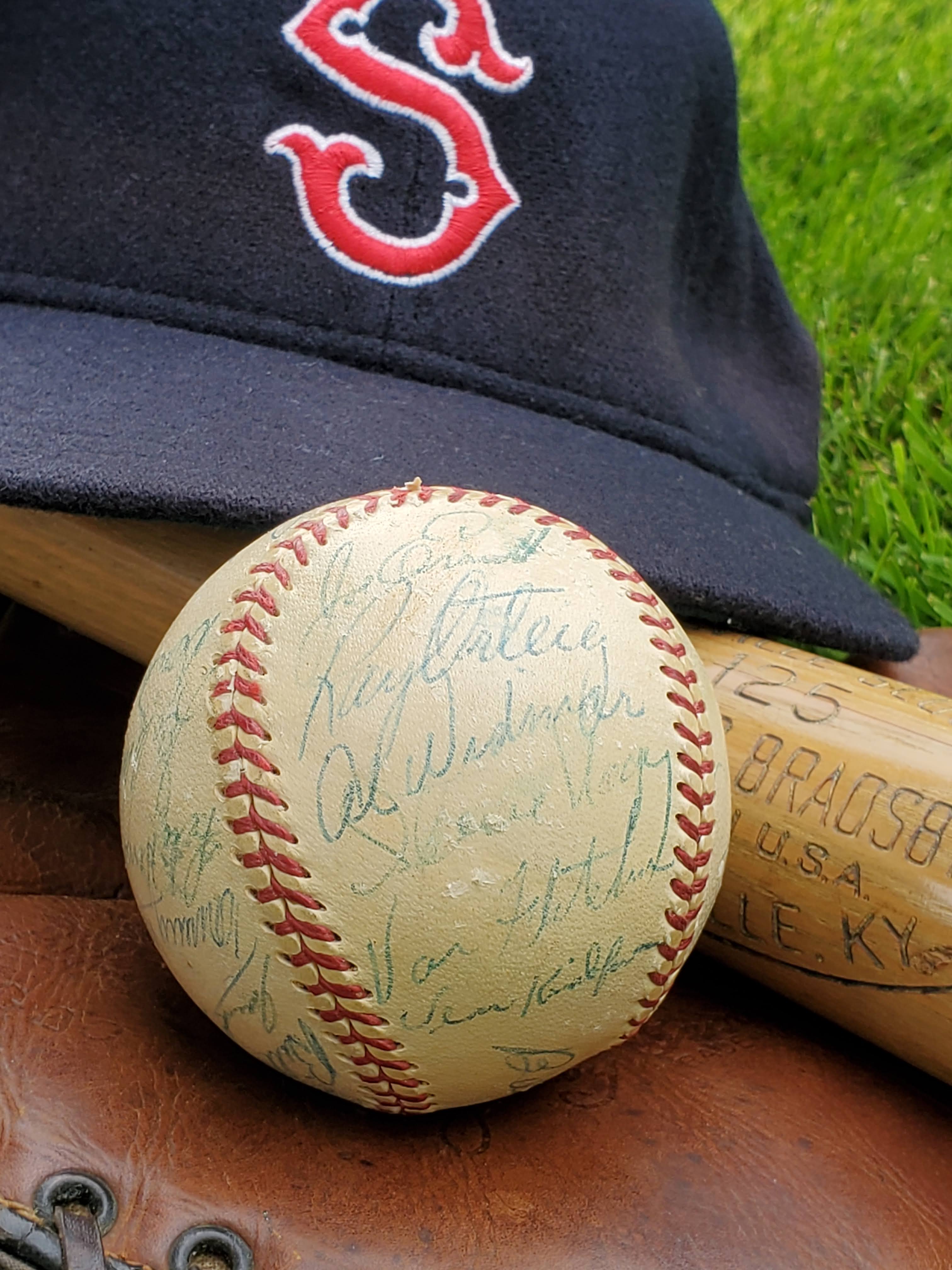 Rainiers Ink: World War II Veterans Converge in Seattle